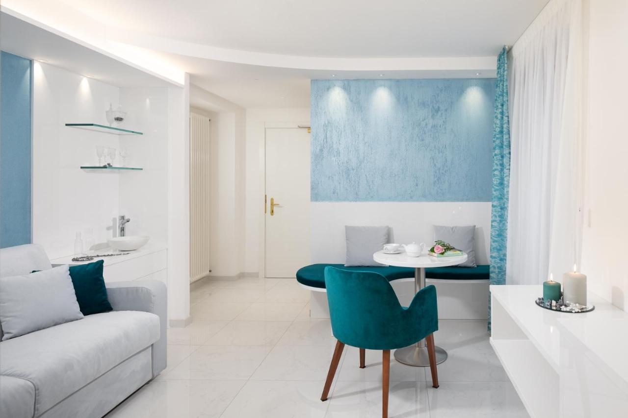 Hotel Pareda كنازاي المظهر الخارجي الصورة