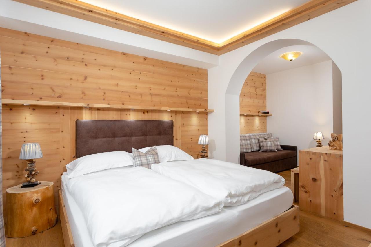 Hotel Pareda كنازاي المظهر الخارجي الصورة